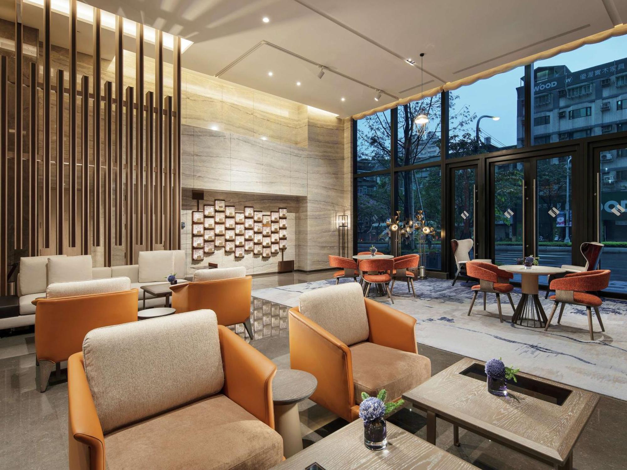ฮิลตัน ไทเป ซินปัน Hotel New Taipei City ภายนอก รูปภาพ