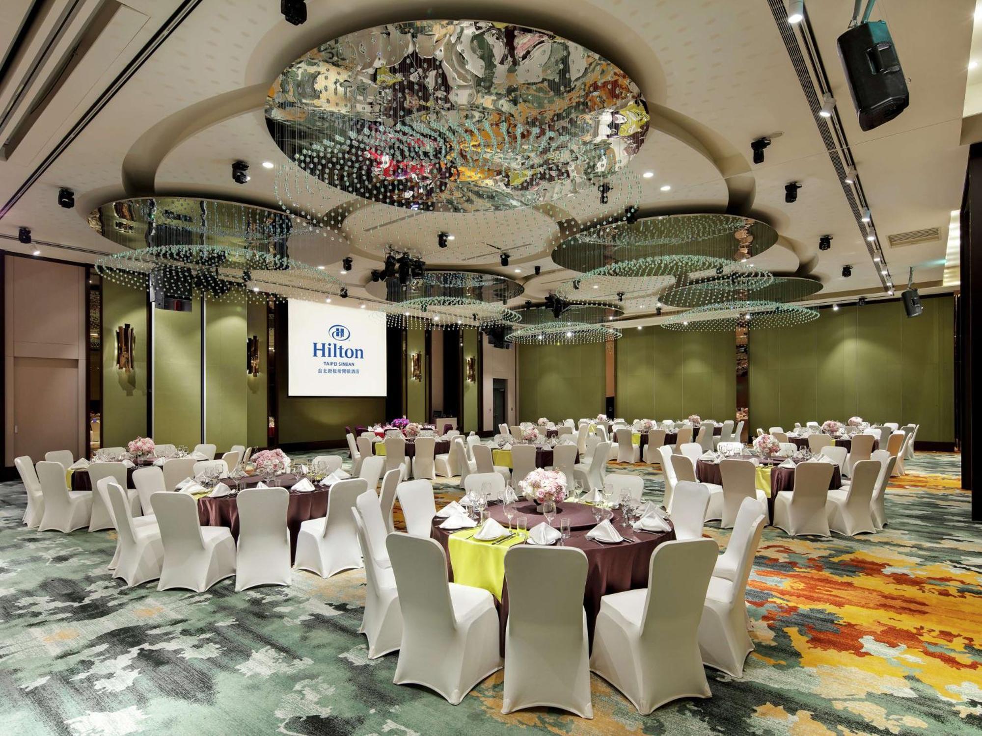 ฮิลตัน ไทเป ซินปัน Hotel New Taipei City ภายนอก รูปภาพ
