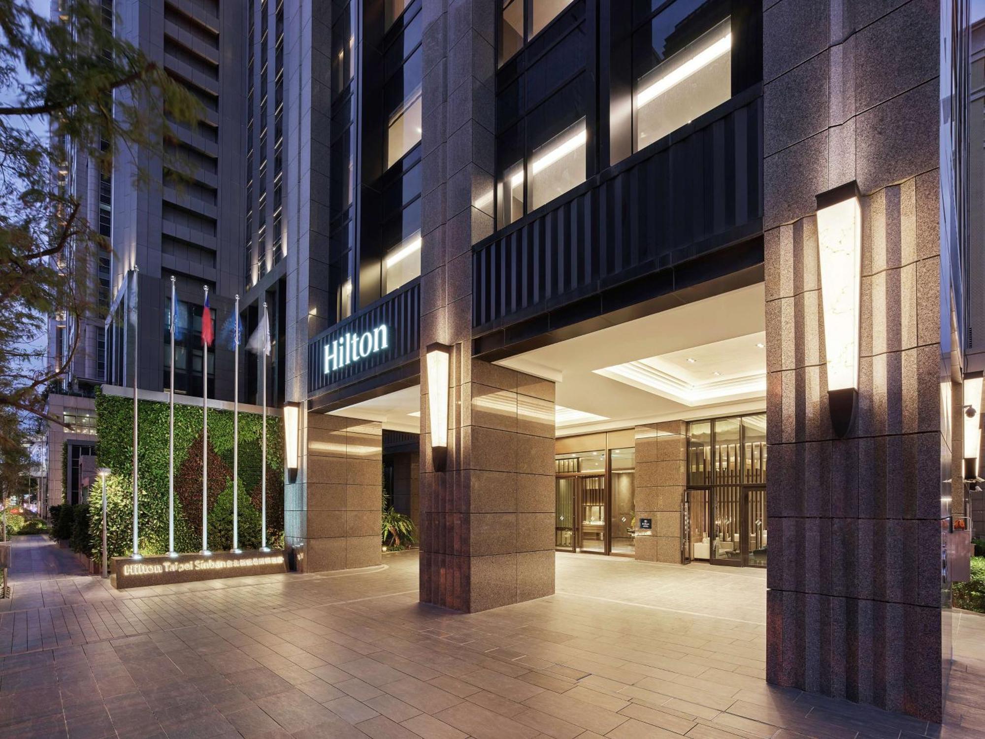ฮิลตัน ไทเป ซินปัน Hotel New Taipei City ภายนอก รูปภาพ