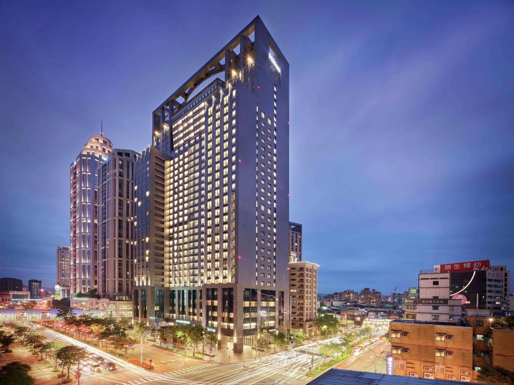 ฮิลตัน ไทเป ซินปัน Hotel New Taipei City ภายนอก รูปภาพ